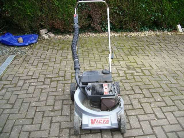 mower1sml.jpg