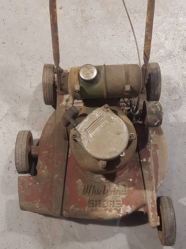 [Linked Image]